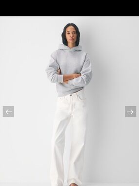 Aritzia sweatshirt hoodie - small
